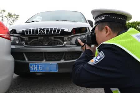 交通事故处理app开发 快赔不是怪象