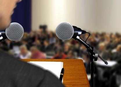 开发演讲者APP吸引人的功能