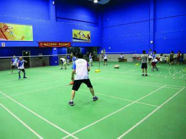 羽毛球论坛APP开发 随时进行互动交流