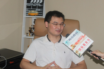 APP定制开发成就服装行业创新盈利新模式