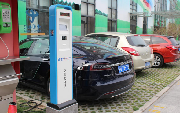 充电桩app开发 让你轻松充会儿电