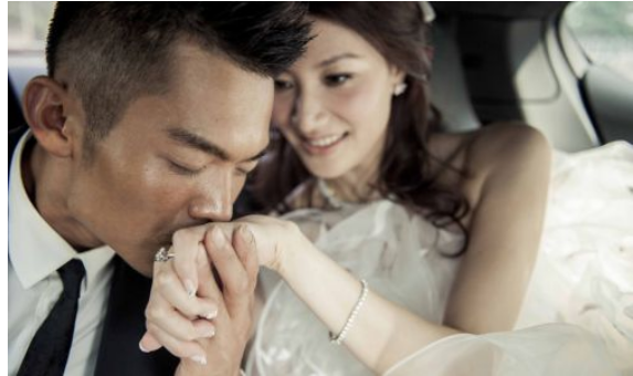 手机监控APP软件开发  婚姻的救命稻草