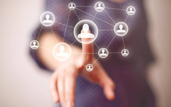 高端社交app软件开发不失为一个好方向 