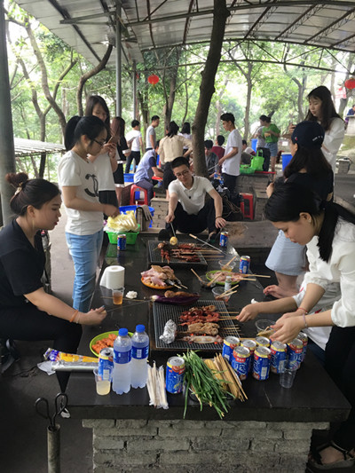 app开发公司初夏烧烤