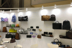 时尚箱包app软件开发满足时尚女性的购买需求