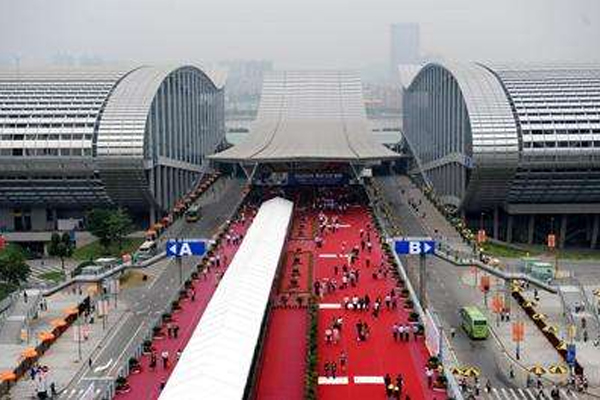 展会行情手机app程序开发便捷查询展会资讯预订展位--APP开发公司广州91直播
