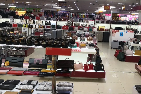 手机端app开发在箱包行业有何特色--广州APP91直播
