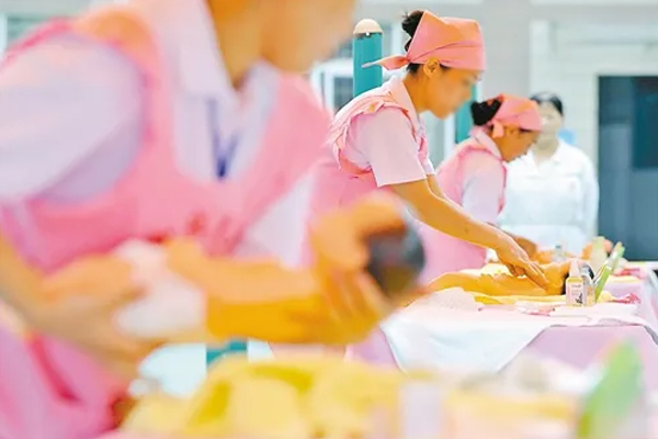 月嫂服务app应用制作规范业内服务--app开发公司广州91直播
