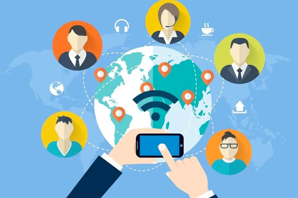 开发一款聊天APP需要包含哪些功能和创意？