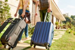 民宿预订系统APP制作开发：功能解析、定制流程与成功秘诀